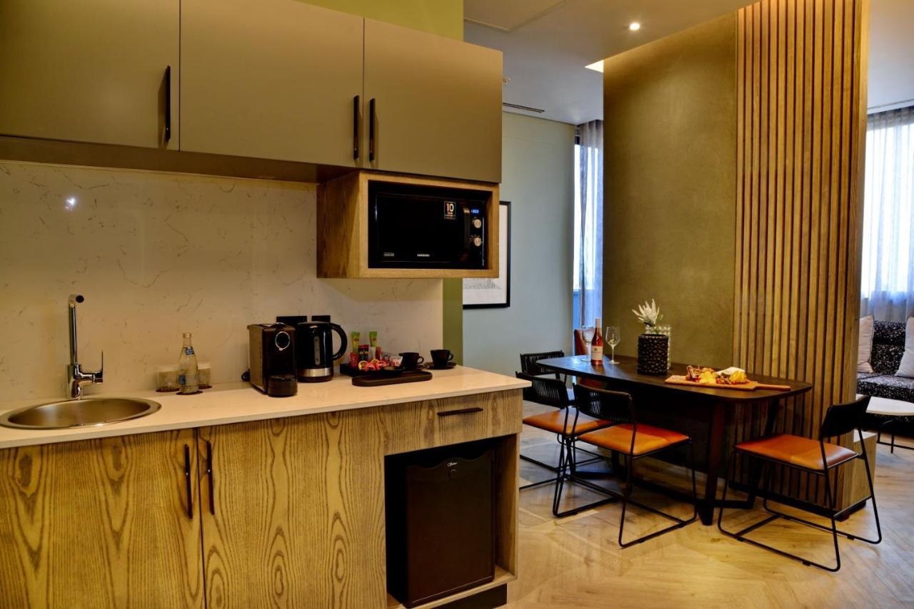 Courtyard Hotel Waterfall City Midrand Extérieur photo