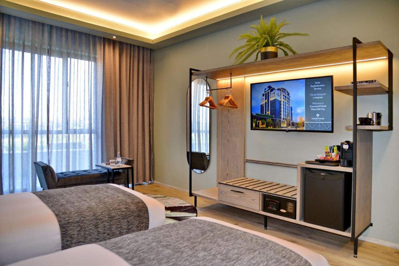 Courtyard Hotel Waterfall City Midrand Extérieur photo